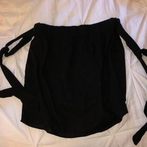 Off the shoulder black top!